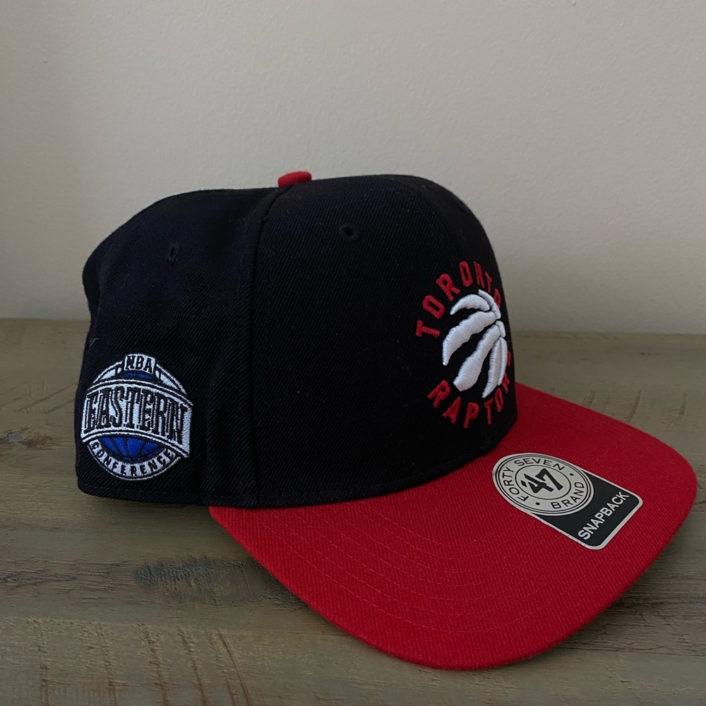 Toronto Raptors 47 Brand Snapback - Picture 2 of 3